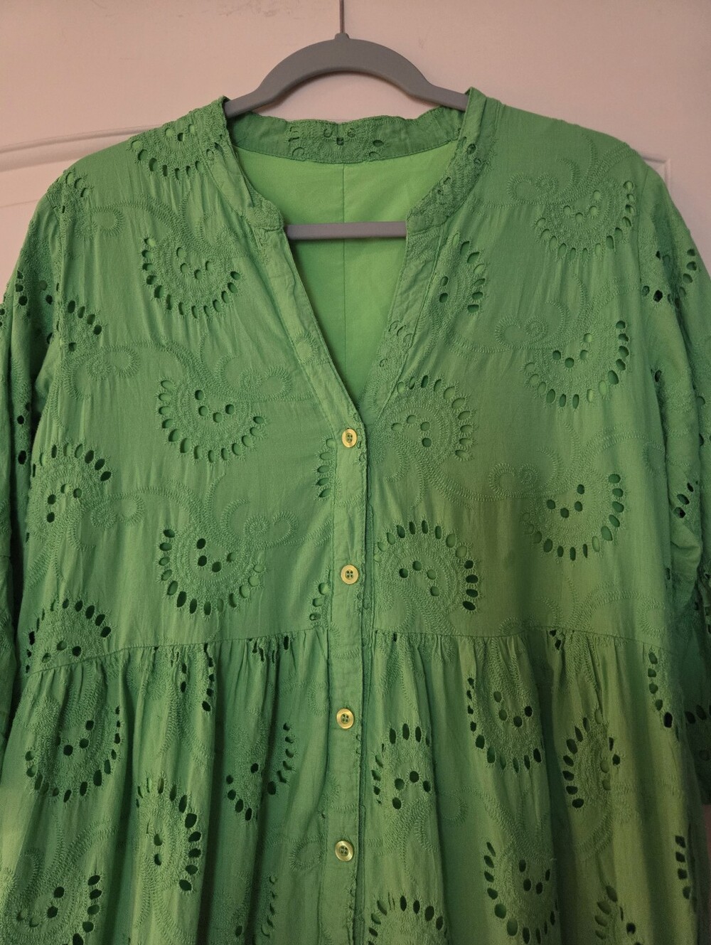Bright Green Eyelet Maxi Dress Boho Tiered Button Front Dress - Picture 3 of 7